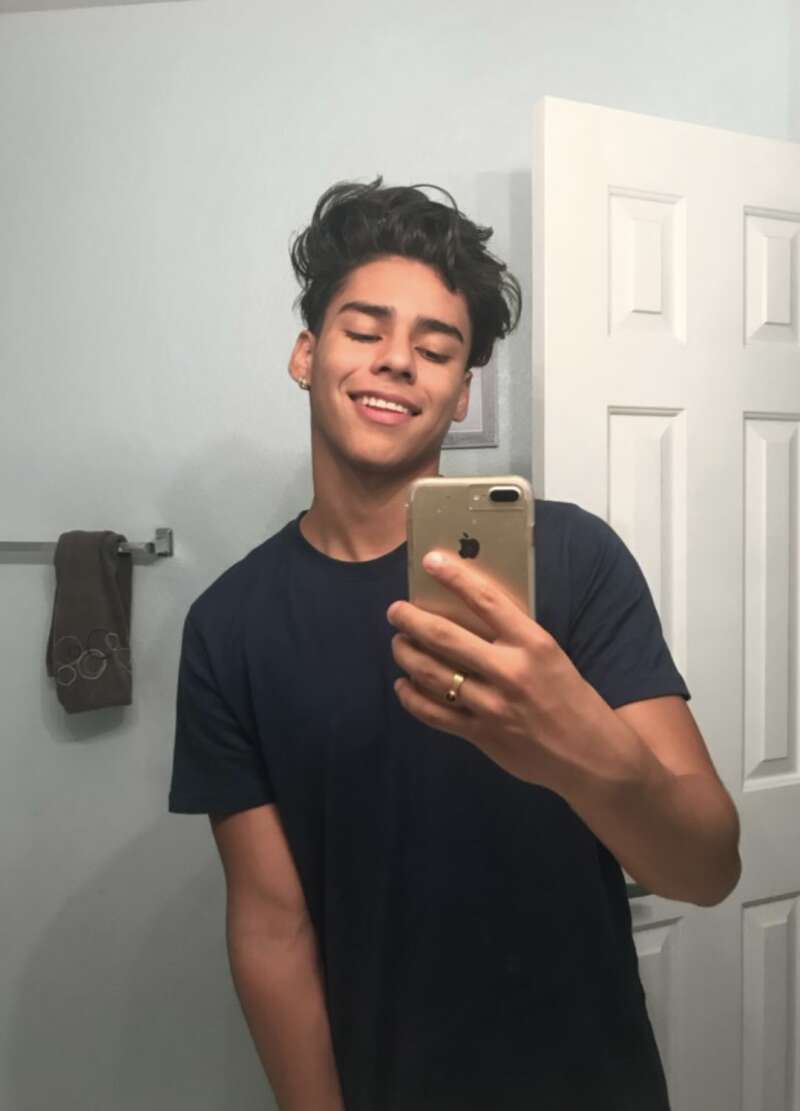 Hey looking to have some fun with the ldies ;)