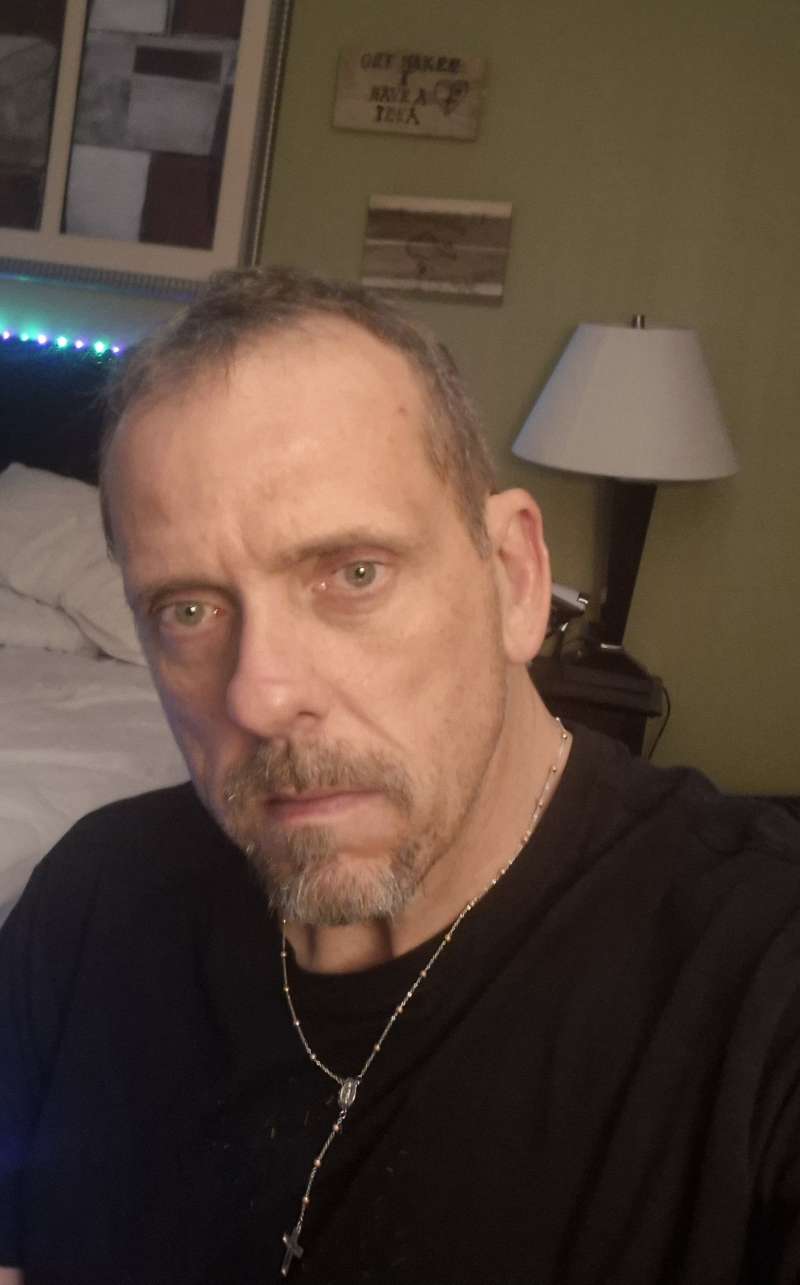 Hard working HARDER partying and looking for fwb