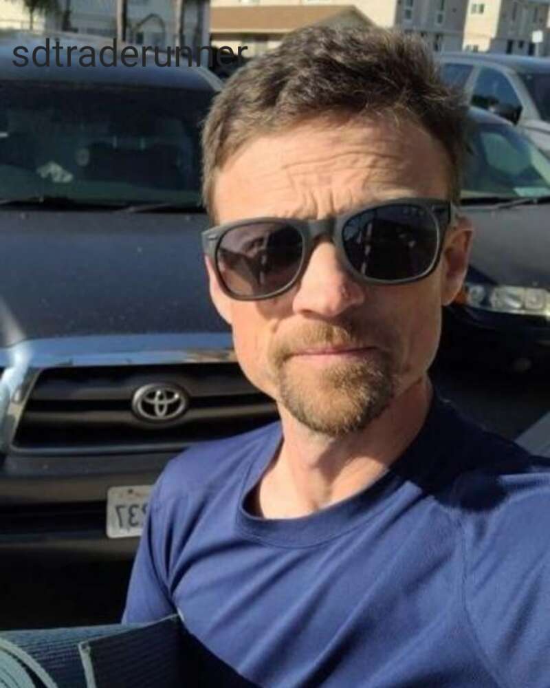 43 M4F